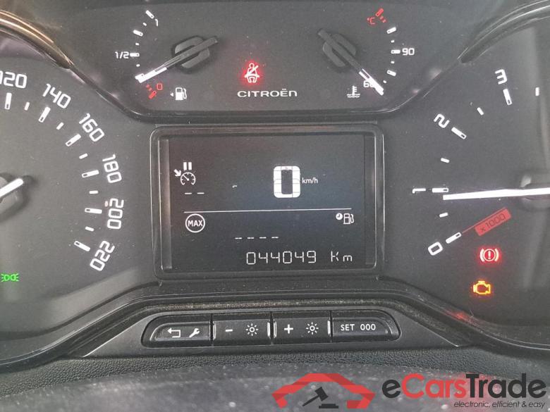 CITROEN C3 / 2020 / 5P / berlina con portón PureTech 60KW (83CV) Live Pack #5 CITROEN C3 / 2020 / 5P / berlina con portón PureTech 60KW (83CV) Live Pack #5