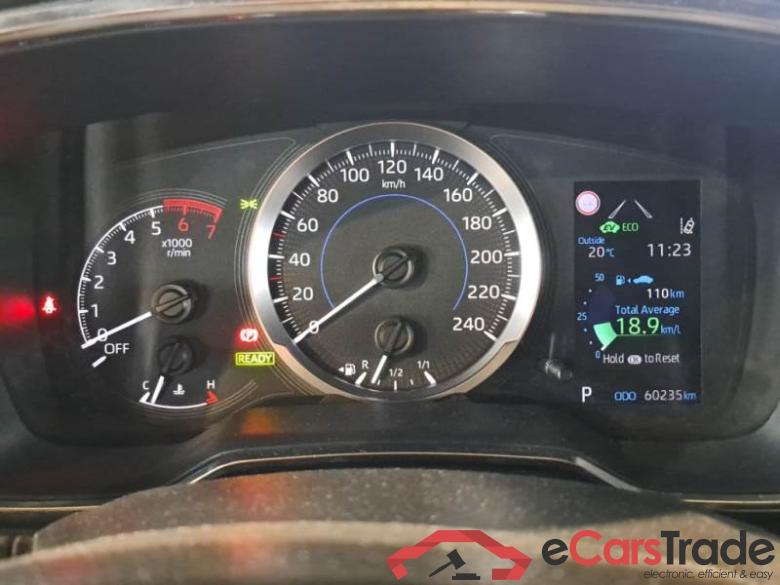 TOYOTA COROLLA / 2019 / 5P / STATION WAGON TS HYBRID BUSINESS #4 TOYOTA COROLLA / 2019 / 5P / STATION WAGON TS HYBRID BUSINESS #4