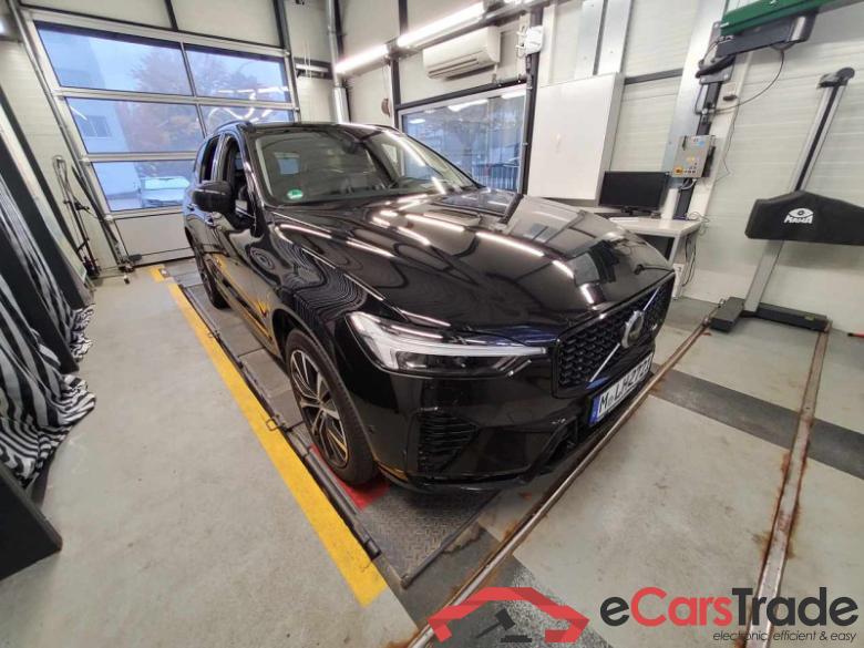 Volvo XC60 (03.2017->) DE - SUV5 B5 (Benzin) AWD EU6d, Ultimate Dark Mild-Hybrid (EURO 6d), (Facelift) #2