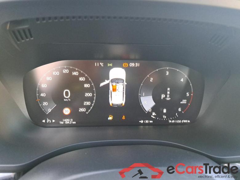 VOLVO XC60 / 2017 / 5P / todoterreno 2.0 B4 D AWD Inscription Auto #4