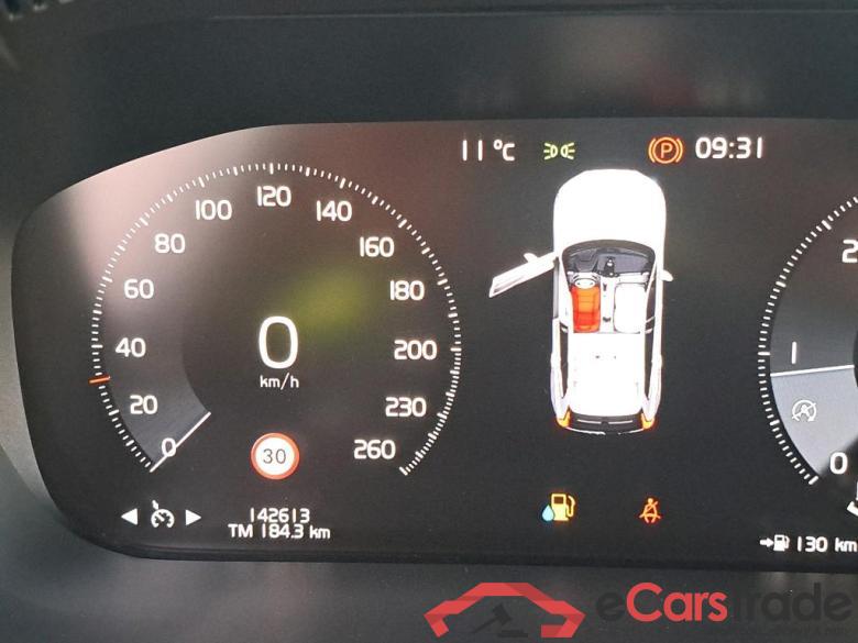 VOLVO XC60 / 2017 / 5P / todoterreno 2.0 B4 D AWD Inscription Auto #5