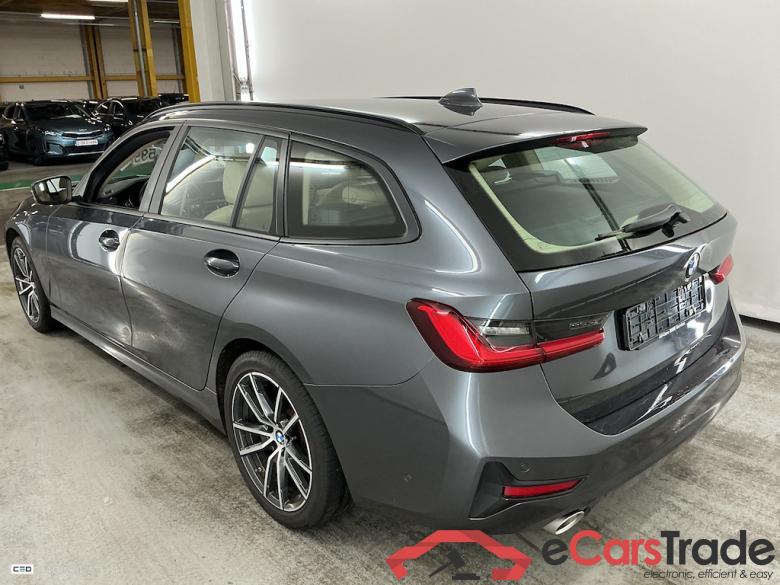 BMW 3 TOURING DIESEL - 2019 320 dA MHD AdBlue #3