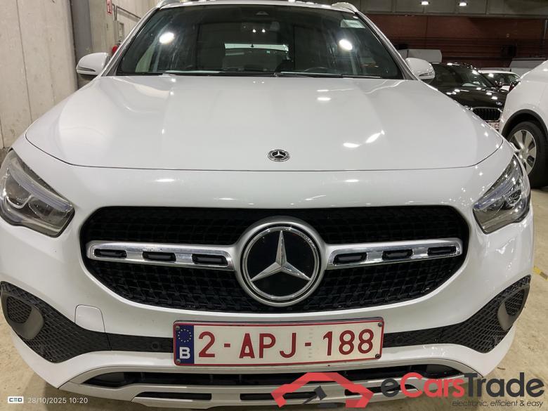 MERCEDES-BENZ GLA 2.0 GLA 180 D DCT BUSINESS SOLUTION #2
