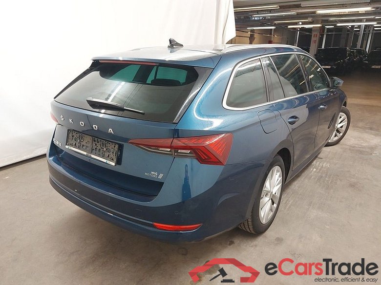 Skoda Octavia Combi 2.0 CRTDI 110kW DSG7 Clever+ 5d #2