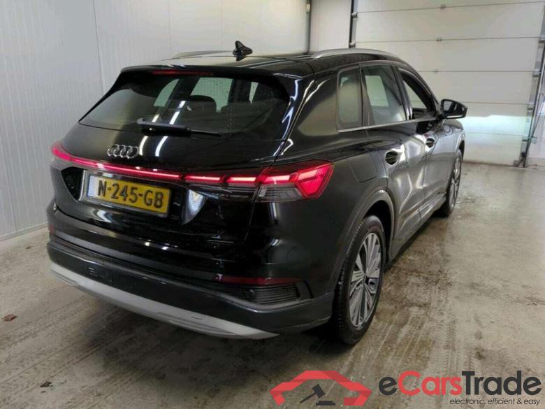 AUDI Q4 e-tron 35 L ed. Adv. 55 kWh #2