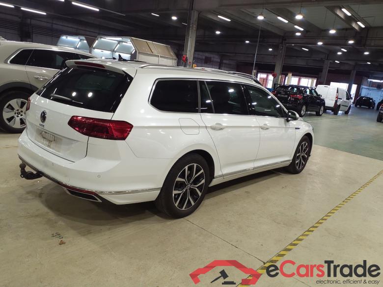 VOLKSWAGEN PASSAT VARIANT 1.4 TSI MSQ VARIANT GTE BUSINESS #4