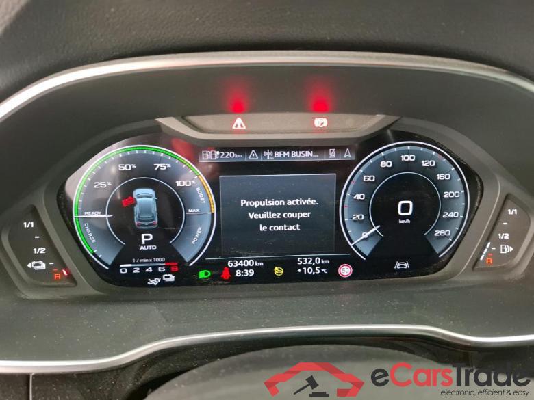 AUDI Q3 / 2018 / 5P / SUV 45 TFSI E 245 S TRONIC S LINE #6
