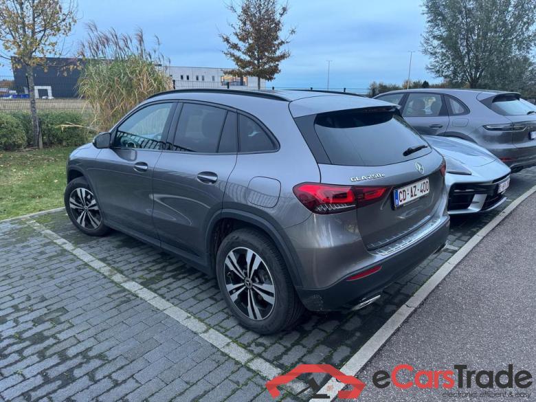 MERCEDES-BENZ GLA 250 e PHEV #3