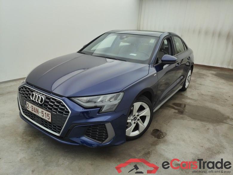 Audi A3 Berline 1.0 TFSi 30 81kW S tronic S line Bus. Ed 4d #1