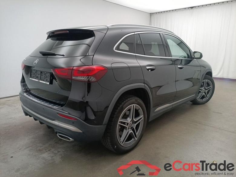 Mercedes-Benz GLA GLA 250 e AMG Line 5d #2