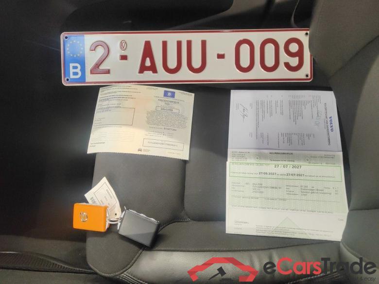 Volvo XC60 D4 120kW Geartronic Momentum Pro 5d #4