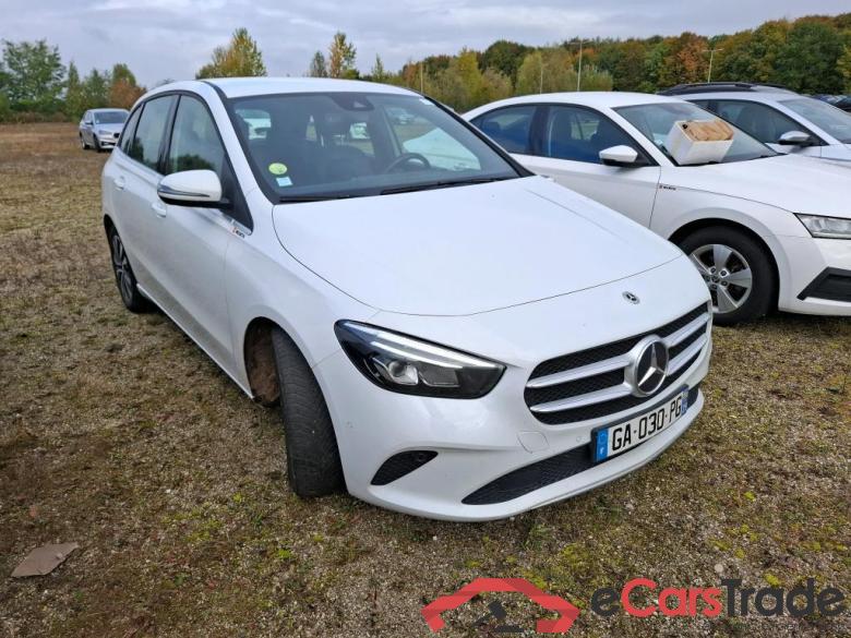 MERCEDES-BENZ Classe B / 2019 / 5P / monospace B 180 d Business Line Edition BA8 #4