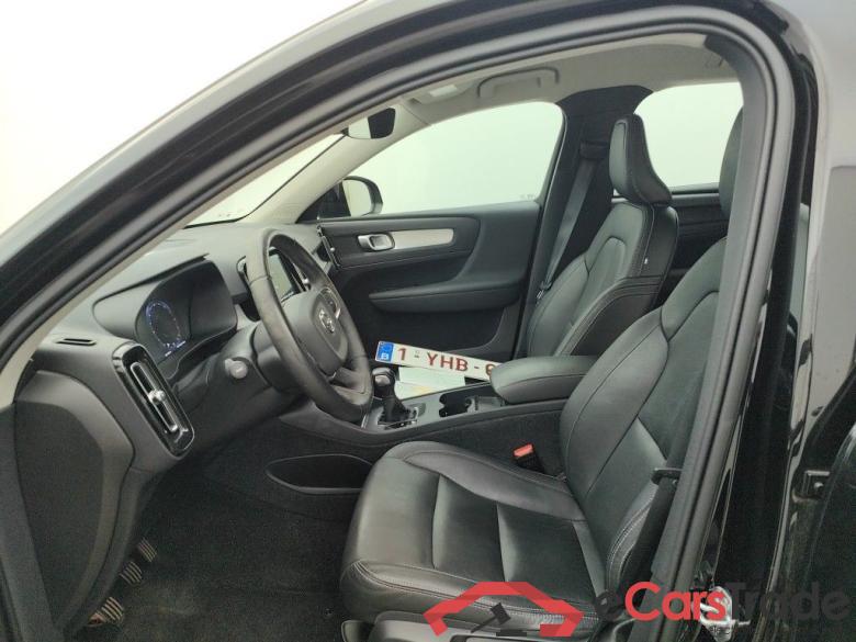 Volvo XC40 D3 Momentum Pro 5d #3