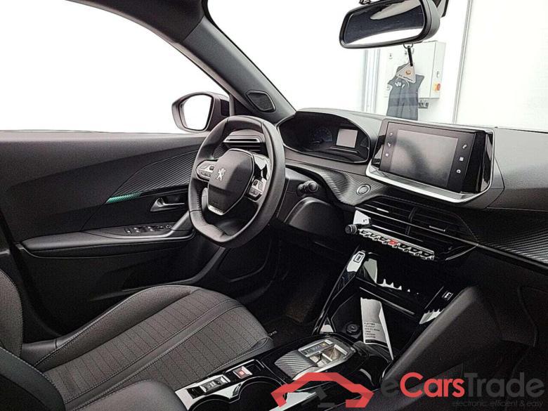 PEUGEOT e-2008 EV Allure 50 kWh #3