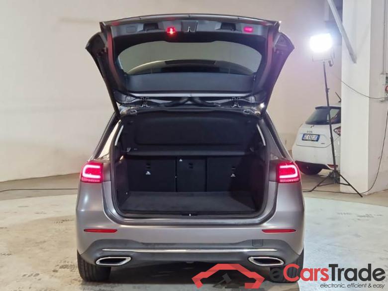 MERCEDES-BENZ CLASSE B / 2018 / 5P / MONOVOLUME B 180 D AUTOMATIC SPORT PLUS #5