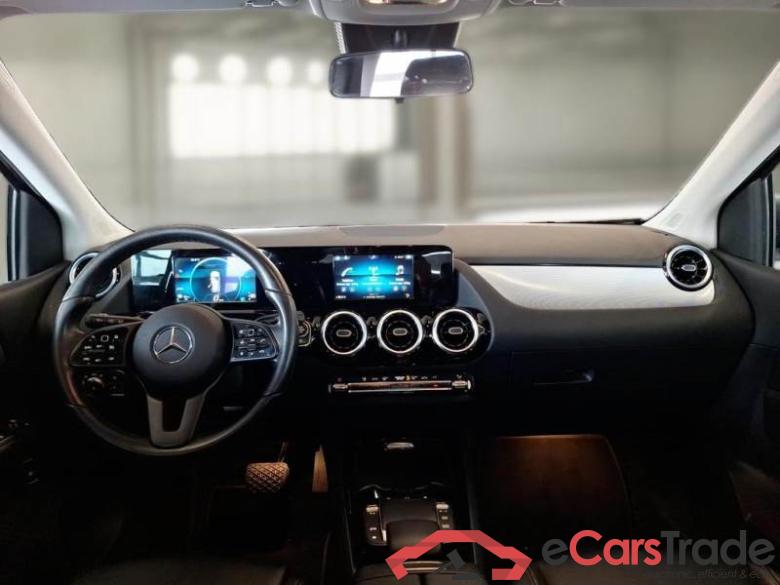 MERCEDES-BENZ CLASSE B / 2018 / 5P / MONOVOLUME B 180 D AUTOMATIC SPORT #3