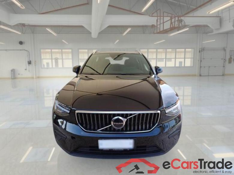 VOLVO XC40 / 2021 / 5P / SUV T4 RECHARGE PLUG-IN AUTO CORE #6