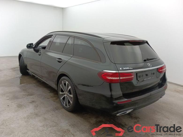 Mercedes E300de Facelift Plug-In Hybrid Aut. LED-Xenon Widescreen Distronic Burmester Ambient Navi Sport-Leather KeylessGo Сamera Klima PDC ... #4