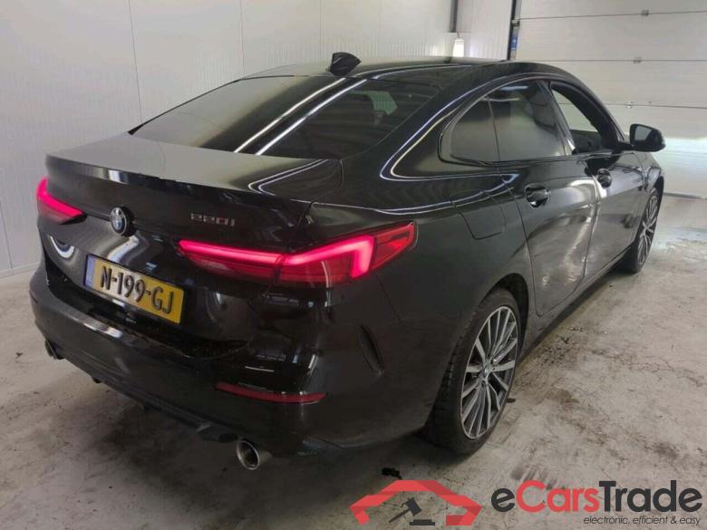BMW 2-serie Gran Coupé 220i BnsEd Plus. #2