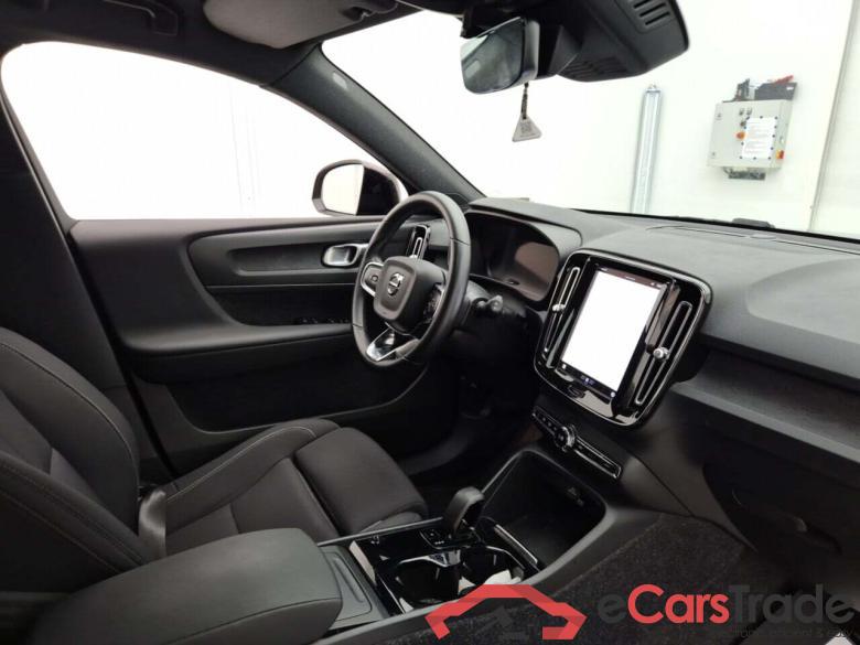 VOLVO XC40 RECHARGE CORE #3