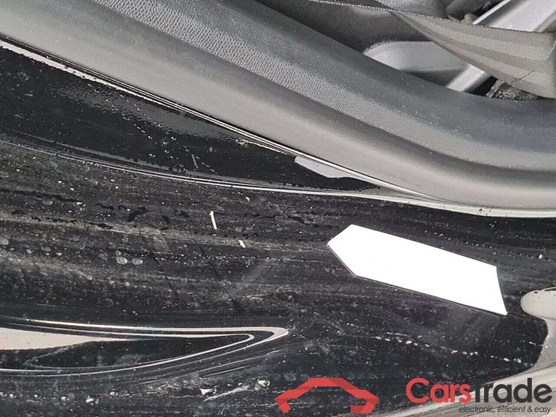 PEUGEOT 5008 1.6 PURETECH S/S GT LINE EAT8 #4