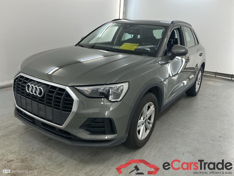 AUDI Q3 1.4 45 TFSI E S TRONIC #1