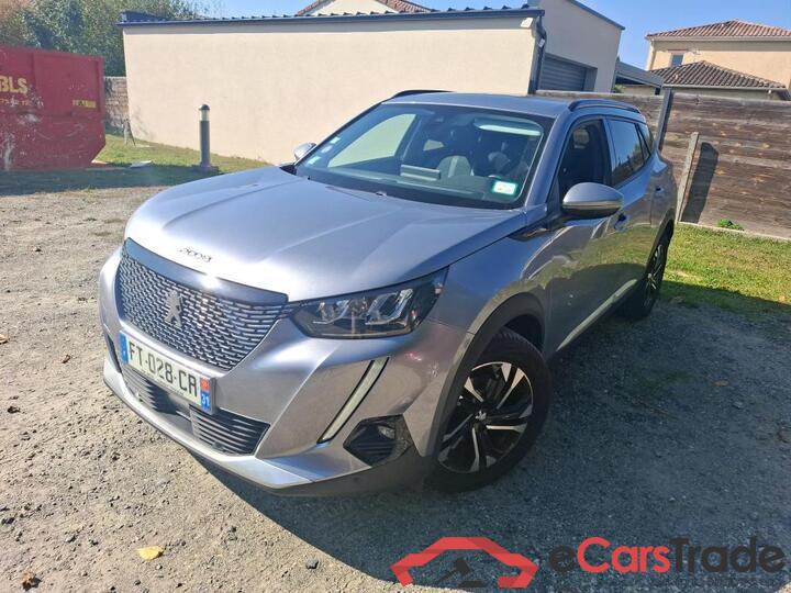 Peugeot 2008 1.2 PureTech Allure LED I-Cockpit Navi 1/2 Leather KeylessGo Camera Klima PDC ... #1