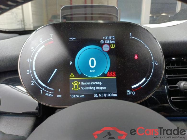 Mini 5 door Cooper (100 kW) 5d #6