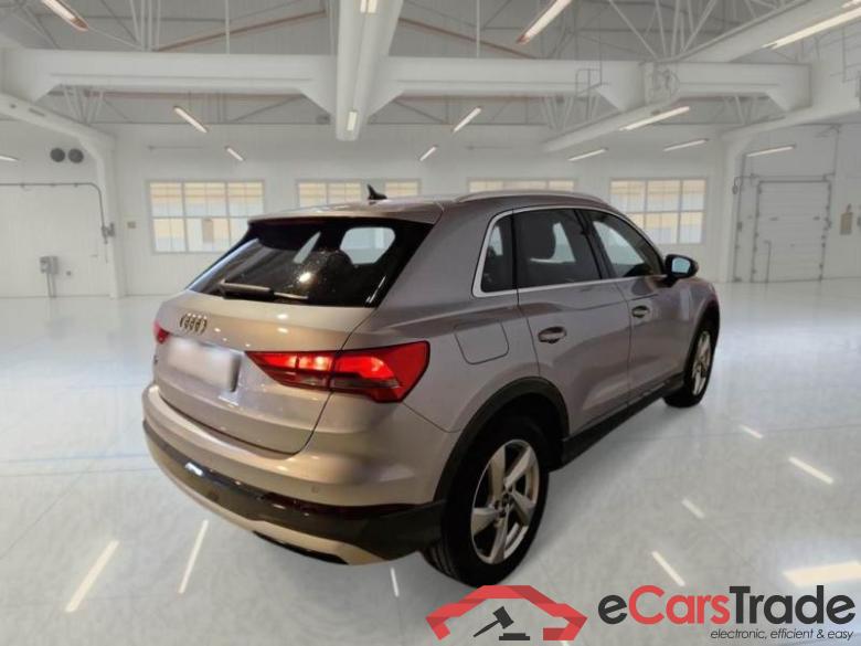 AUDI Q3 / 2018 / 5P / SUV 35 TDI BUSINESS ADVANCED #2
