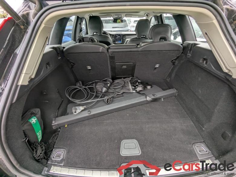 XC60 T6 350 PHEV AWD BA ULTIMATE DARK #5