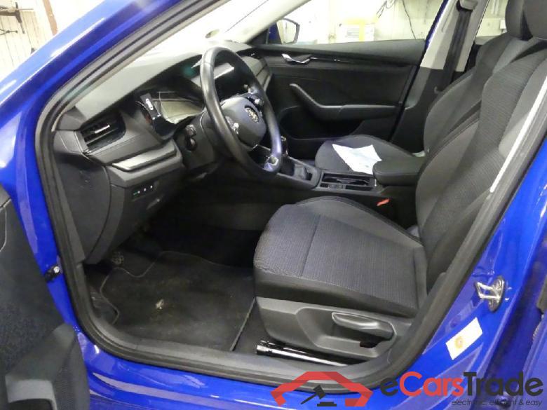 Octavia Combi Ambition 2.0 TDI 85KW MT6 E6dT #4