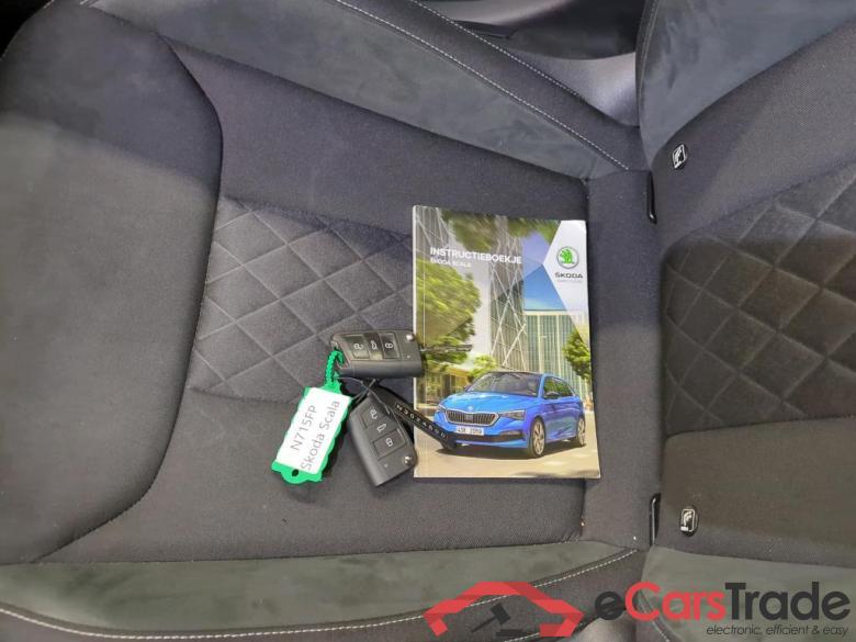 Skoda Scala 1.5 TSI 110kW DSG Sport Business 5d #4