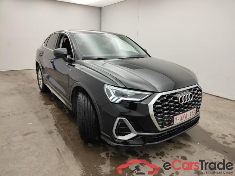 Audi Q3 Sportback 2.0 35 TDI S tronic S Line Business Ed 5d #2