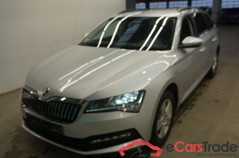 Superb Combi Ambition 4x4 2.0 TDI 140KW AT7 E6dT #1