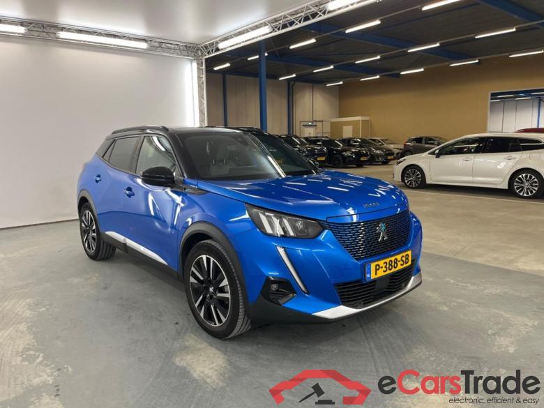 PEUGEOT e-2008 50kWh ev 3 fase gt 100kW aut #2