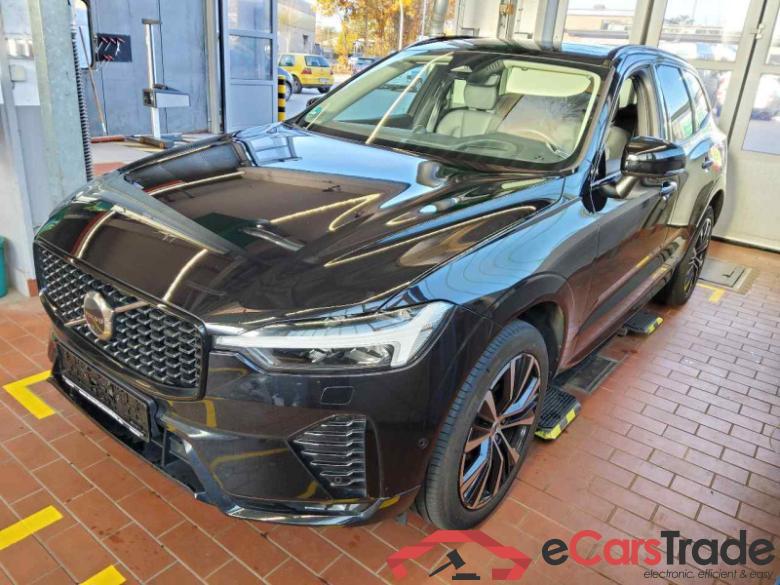 Volvo XC60 (03.2017->) DE - SUV5 B5 (Benzin) AWD EU6d, Ultimate Dark Mild-Hybrid (EURO 6d), (Facelift) #1