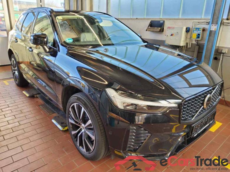 Volvo XC60 (03.2017->) DE - SUV5 B5 (Benzin) AWD EU6d, Ultimate Dark Mild-Hybrid (EURO 6d), (Facelift) #2