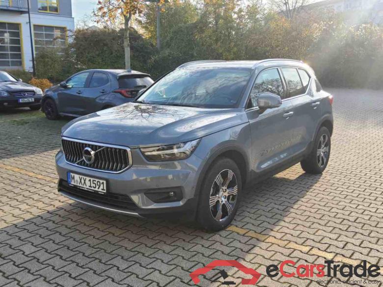 Volvo XC40 (2017->) DE - SUV5 B4 2WD EU6d, Inscription (EURO 6d), 2020 - 2022 #1