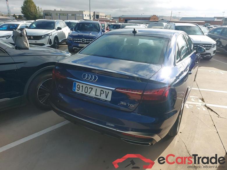 AUDI A4 / 2019 / 4P / sedán S line 35 TDI 120kW (163CV) S tronic #2