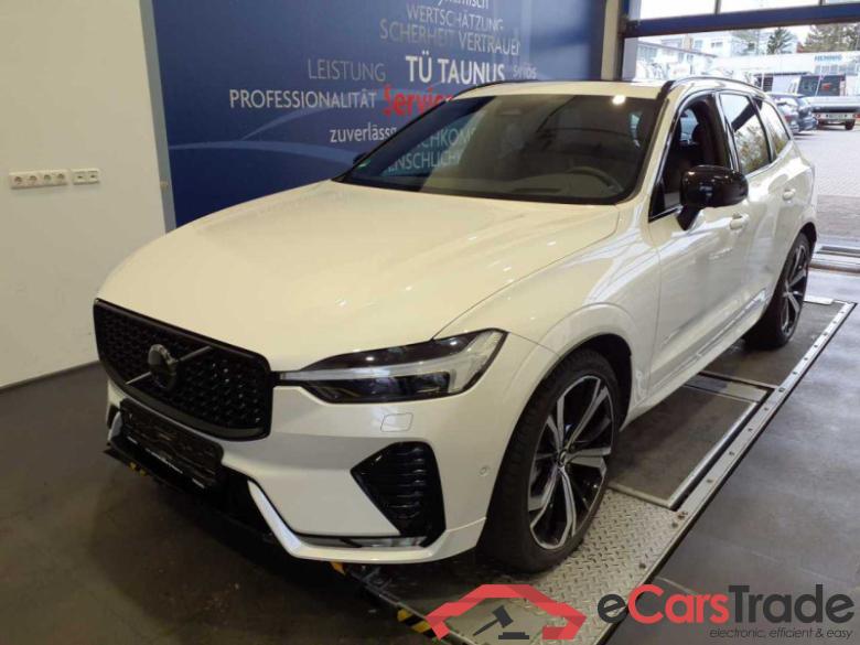 Volvo XC60 (03.2017->) DE - SUV5 B5 (Benzin) AWD EU6d, Ultimate Dark Mild-Hybrid (EURO 6d), (Facelift) #1