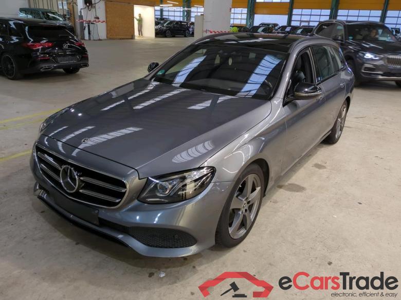 MERCEDES-BENZ E-Klasse E 300 d T 9G-TRONIC Avantgarde 5d 180kW #1