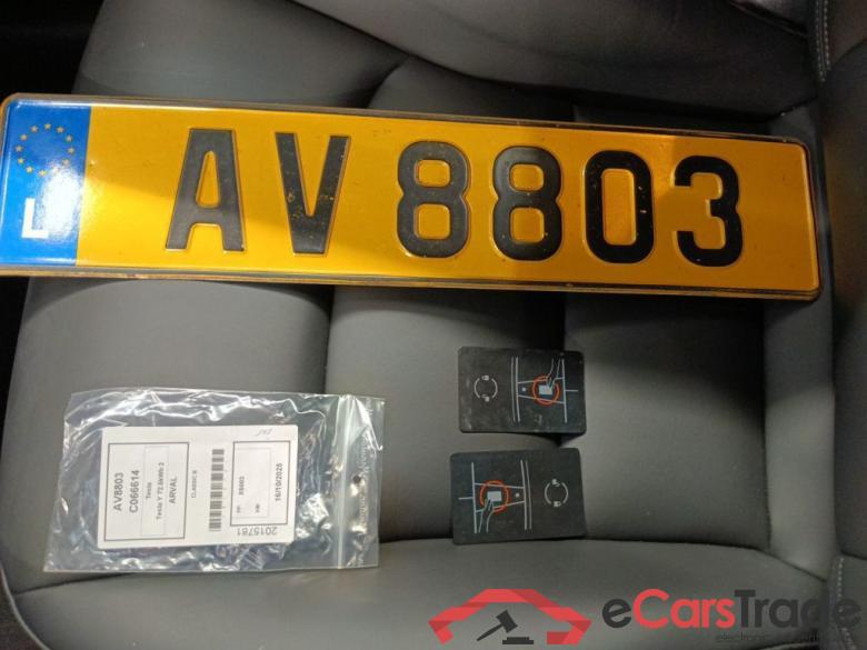 TESLA MODEL Y 72.5 kWh Dual Motor 276 Long Range (324 kW) 5d #4