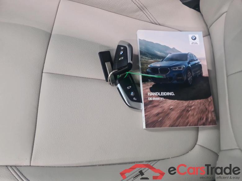 BMW X1 sDrive20iA VDL Nedcar Edition 5d #4