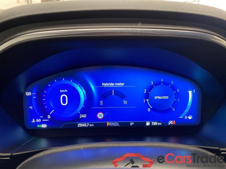 FORD Focus wagon 1.0 EBH Titanium X #6