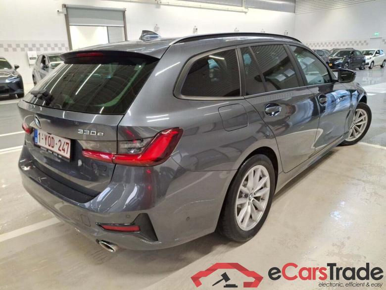 BMW 3-SERIE TOURING 330EA #2