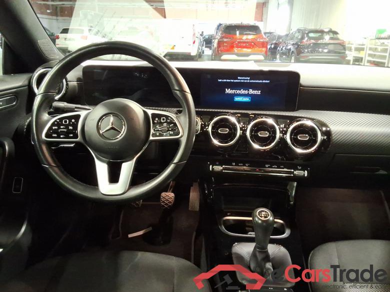 MERCEDES-BENZ CLA 2.0 CLA 180 D BUS SOLUTION ESSENTIAL #6