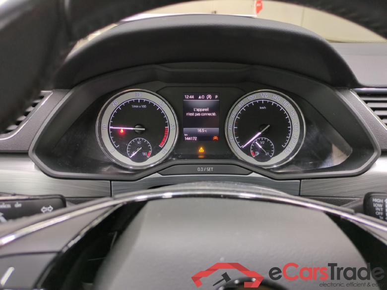 Superb Break Business 2.0 TDI 120CV BVA7 E6d #6