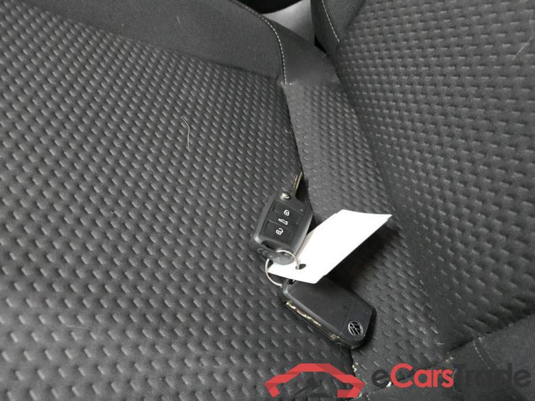 VOLKSWAGEN POLO 70 kW #6