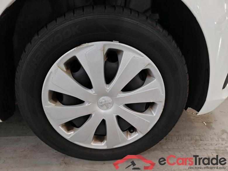 PEUGEOT 108 53 kW #6