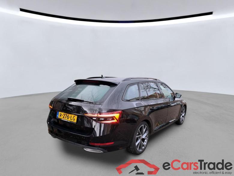 SKODA Superb Combi 110 kW #6